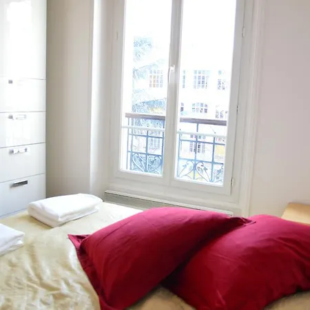 Daire Nice 2 Near Eiffel Tower And Expo